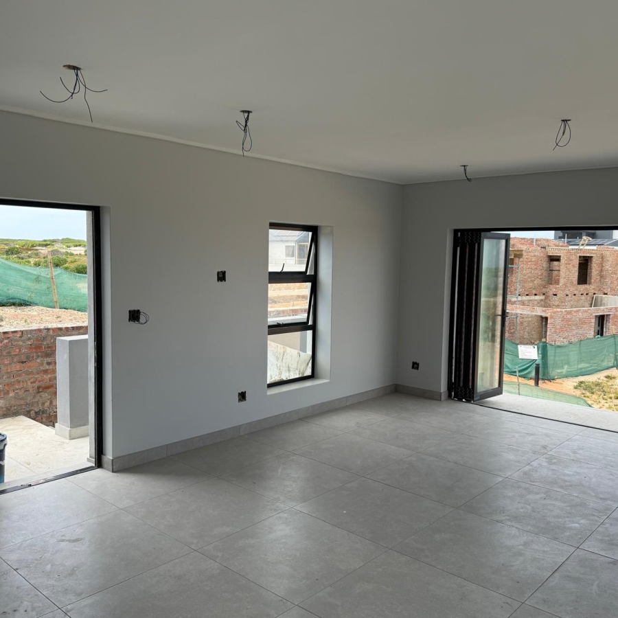 3 Bedroom Property for Sale in Stilbaai Oos Western Cape